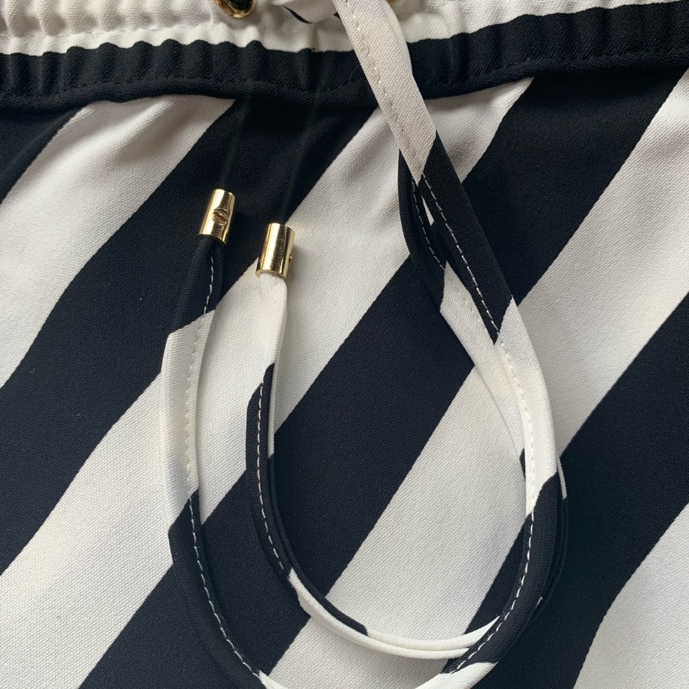 NWT!!  SZ 14 Ralph Lauren black and white 100% polyester draw string skirt. - Picture 3 of 8